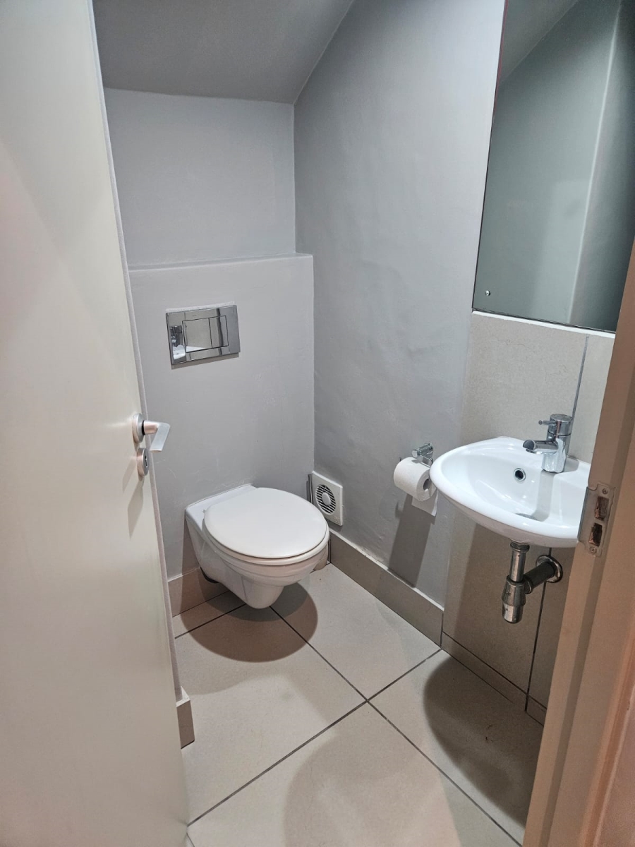 2 Bedroom Property for Sale in Herolds Bay Western Cape